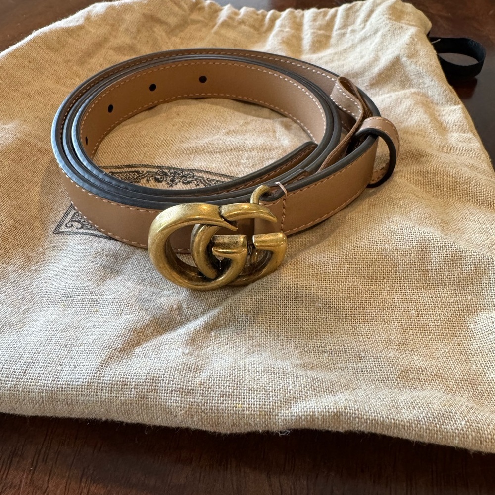 Gucci Tan Leather Belt with Gold Buckle - Picture 2 of 4